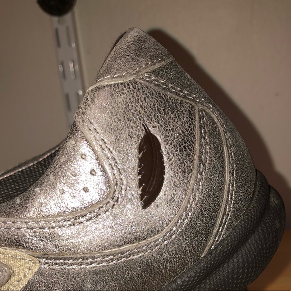 NEW Mary Jane, rosy metallic, 10.5 WW - Picture 4 of 6